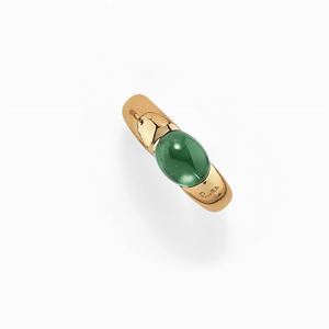 Anello in oro 18k e granato verde
