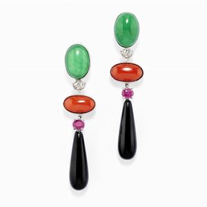 Orecchini pendenti in oro bianco 18k, argento, in giadeite, corallo, onice, diamanti e pietra rossa