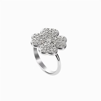 Anello quadrifoglio in oro bianco 18K con pavé di diamanti