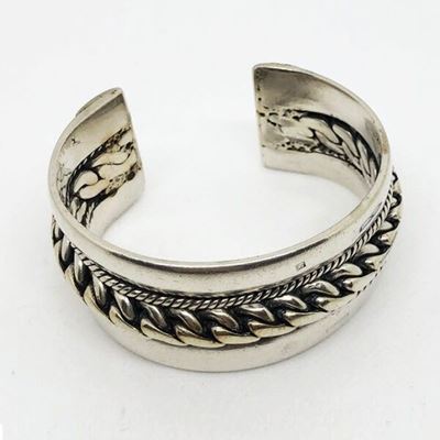 Bracciale beduino in argento, peso 160 gr.