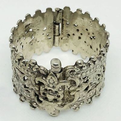 Bracciale beduino in argento, forgiato a mano – 80 gr.