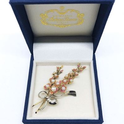 Spilla in oro 750 con smalto, perle coltivate e diamanti