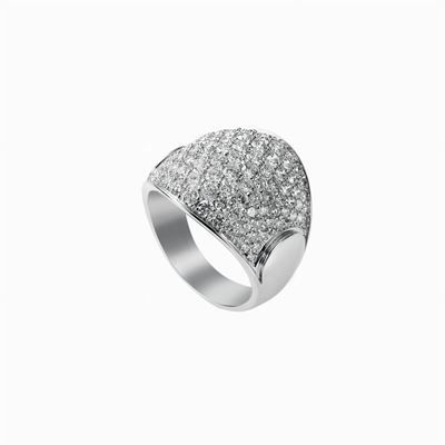 Anello in oro bianco 18K con pavé di diamanti