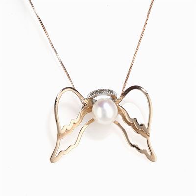 Collana girocollo in oro rosso e bianco 18K con pendente ad angelo e perla coltivata