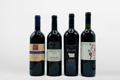 Selezione di vini del Centro-Sud Italia, quattro bottiglie