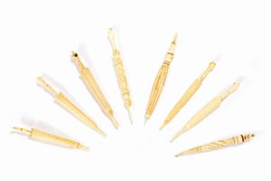 Lot consisting of eight needle cases, different sizes and shapes, 19th century