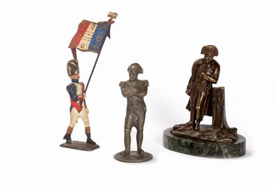 Lotto Composto da Due Soldatini e una Piccola Scultura in Bronzo, Inizi Secolo XX