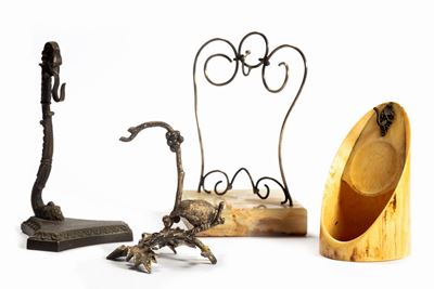 Lotto Composto da Quattro Porta Orologi da Tasca, in Materiali Diversi, Secoli XIX - XX