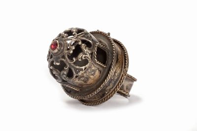 Anello in Argento con Contenitore, Russia 1832