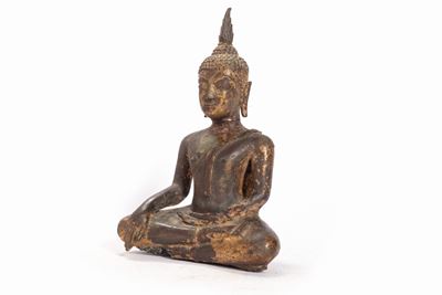 Scultura Thai in bronzo raffigurante Buddha Shakyamuni con tracce di doratura