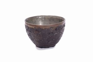 Ancient coconut cup carved with Buddhist decoration, China 18th - 19th centuries