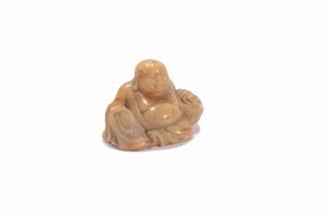  - Scultura in pietra saponaria raffigurante Budai, Cina secolo XIX