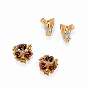 Two couple of 18K three-color gold and diamond earclips