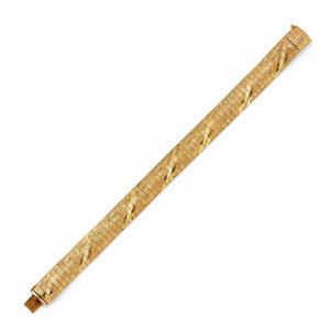  - A 18K yellow gold bracelet