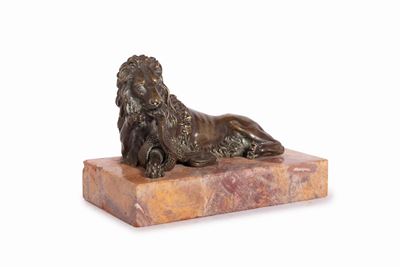 Scultura in Bronzo Raffigurante Leone che Lotta con Serpente, Secolo XIX