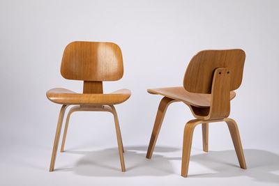 Eero Saarinen, Due sedie modello LCW in legno multistrato