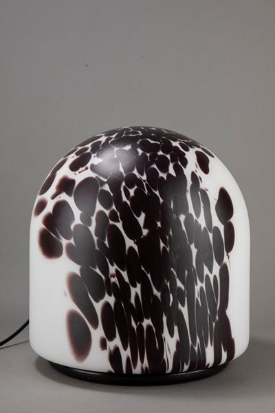 Lampada da tavolo modello Dalmata in vetro soffiato