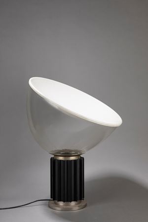 Taccia lamp