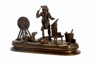 Calamaio in Bronzo Raffigurante Giovane Fabbro con Strumenti di Lavoro, Secolo XIX