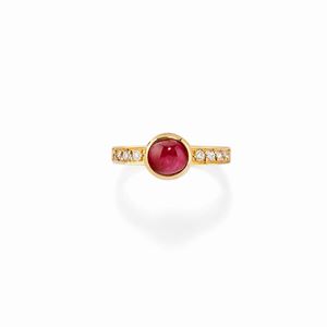  - Anello in oro giallo 18K, con rubino e diamanti