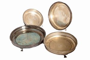  - Lot consisting of four silver baskets, 20th century