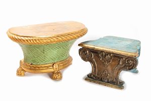  - Lot consisting of two small shelves, 18th - 19th centuries