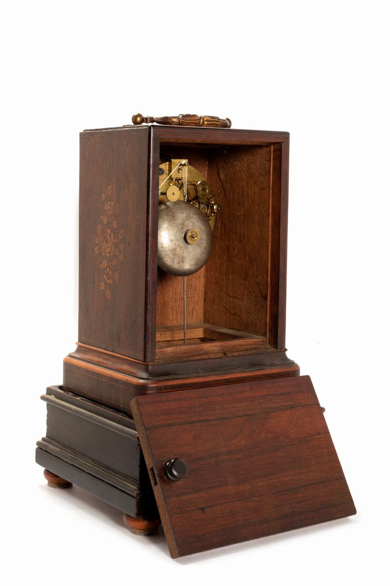 Pendola da Tavolo in Legno Intarsiato, Carlo X