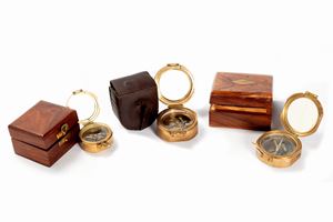  - Lot consisting of three scientific instruments, 20th century
