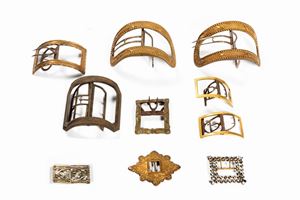  - Lot consisting of ten ancient buckles in different metals, 19th - 20th centuries