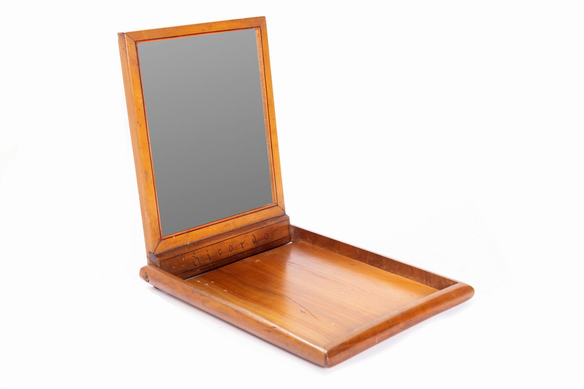 Specchio da Viaggio, in Legno di Ulivo con Intarsio sul Fronte, Sorrento Fine Secolo XIX