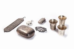 Lot consisting of eight silver items, 19th - 20th centuries