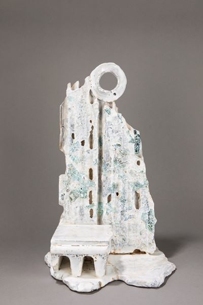 Scultura in ceramica smaltata