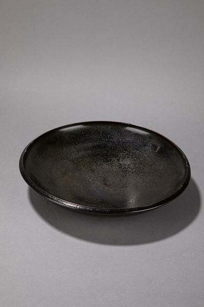 Centrotavola in ceramica smaltata