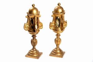  - Pair of gilded wood reliquaries, 17th - 18th centuries