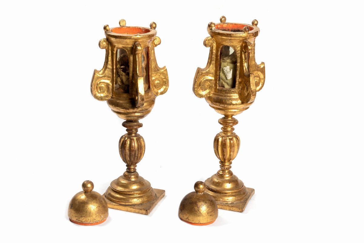 Coppia di Reliquiari in Legno Dorato, Secoli XVII - XVIII