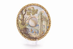  - Piattino in maiolica policroma di Castelli, secolo XVIII