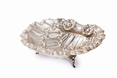 Centro Tavola in Argento a Forma di Conchiglia, Secolo XIX