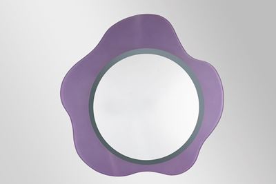 Specchio Round Round, cristallo sagomato con finitura satinata e argentata, diametro 75 cm, circa...