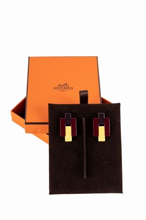 Hermès - Lacquered horn earrings