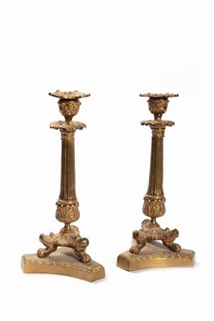  - Coppia di candelieri in bronzo, secolo XIX