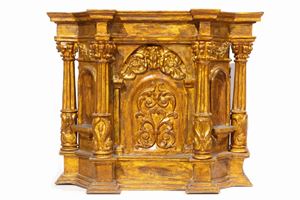  - Gilded wood tabernacle, 17th century