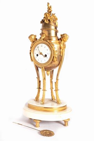  - Gilded bronze clock, France, late 18th - early 19th century