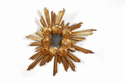 Specchiera in Legno Dorato con Raggi e Nuvole, Secolo XVII
