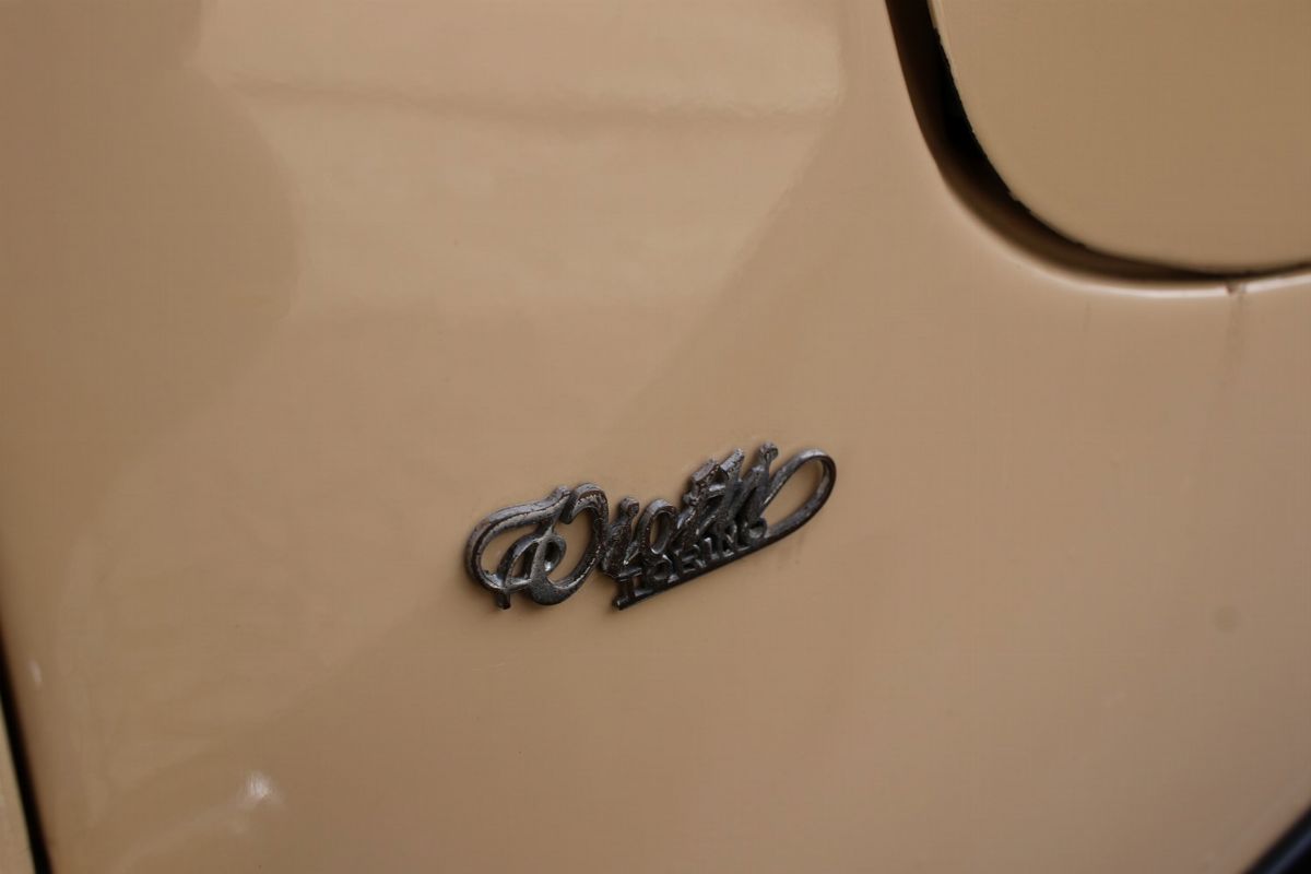 1934 Lancia Augusta Berlina (viotti)