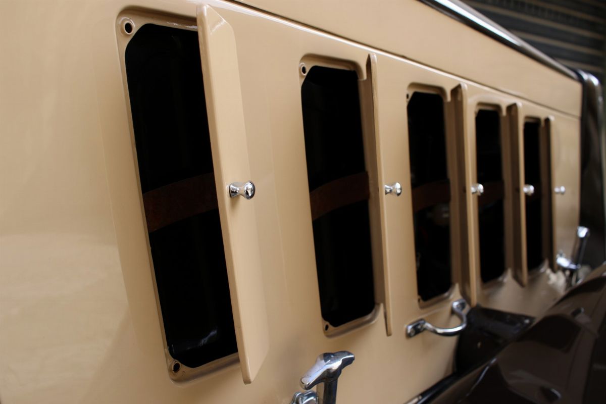 1934 Lancia Augusta Berlina (viotti)