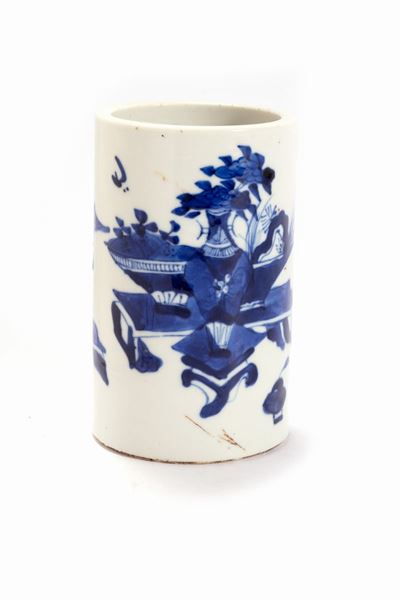 Bitong in porcellana bianca e blu, Cina, dinastia Qing