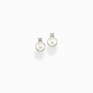  - Orecchini in oro bianco 18k, diamanti e perle coltivate