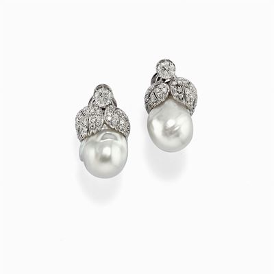 Orecchini in Oro Bianco 18k, Diamanti e Perle