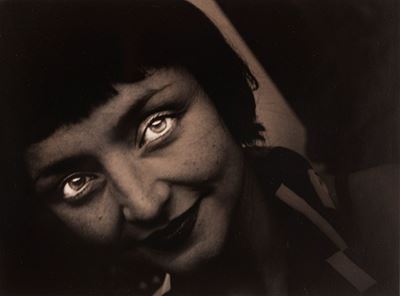 Ritratto di Maria De Medeiros, dalla Serie "streams I"