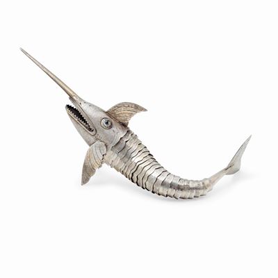 Soprammobile in argento, pesce spada con corpo snodato